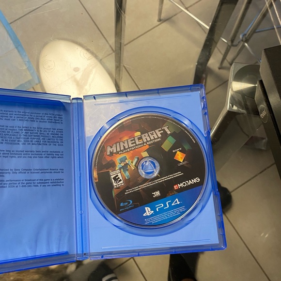 Sony PlayStation 4